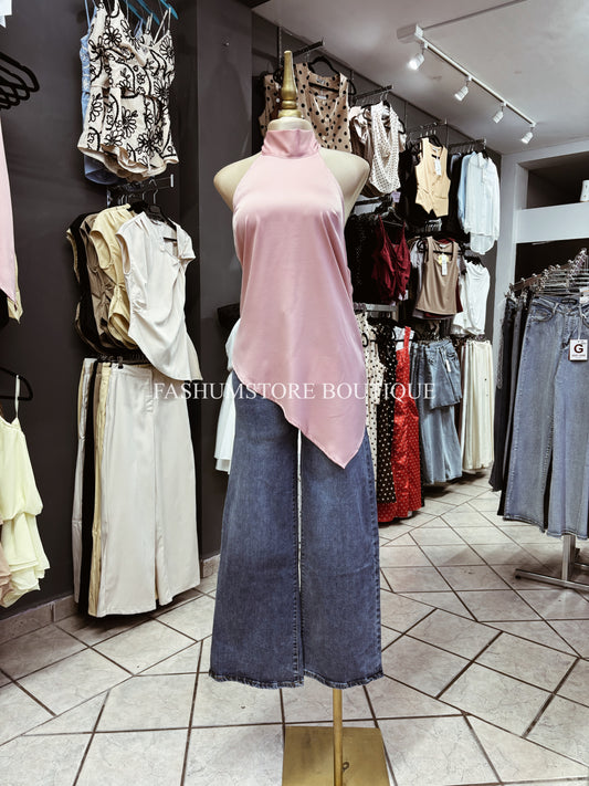 Blusa satinada cuello halter