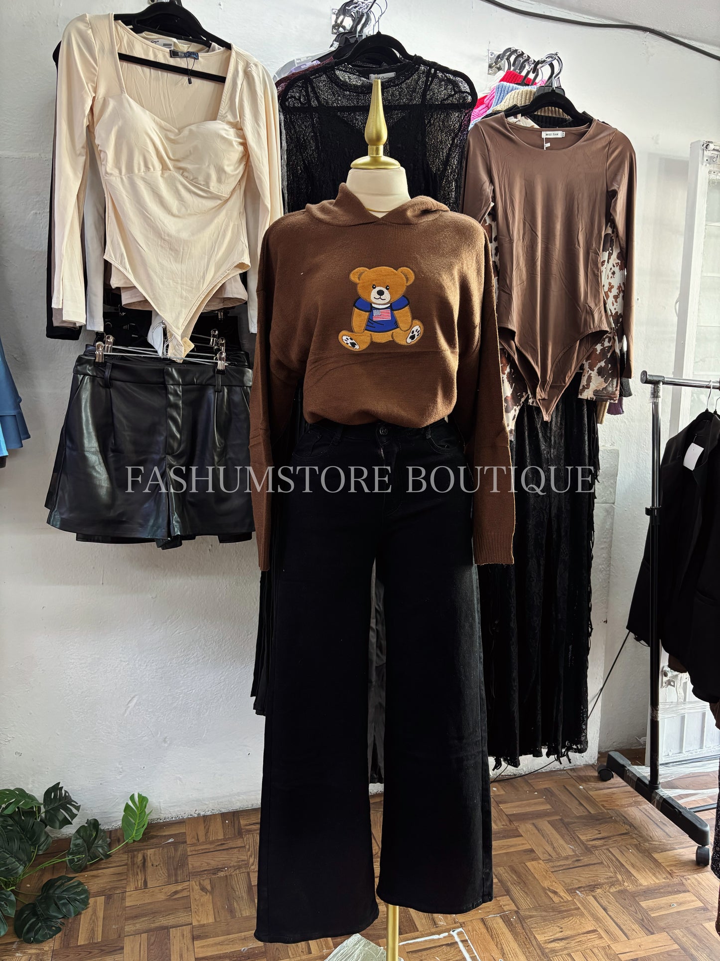 Suéter con estampado de oso 🐻