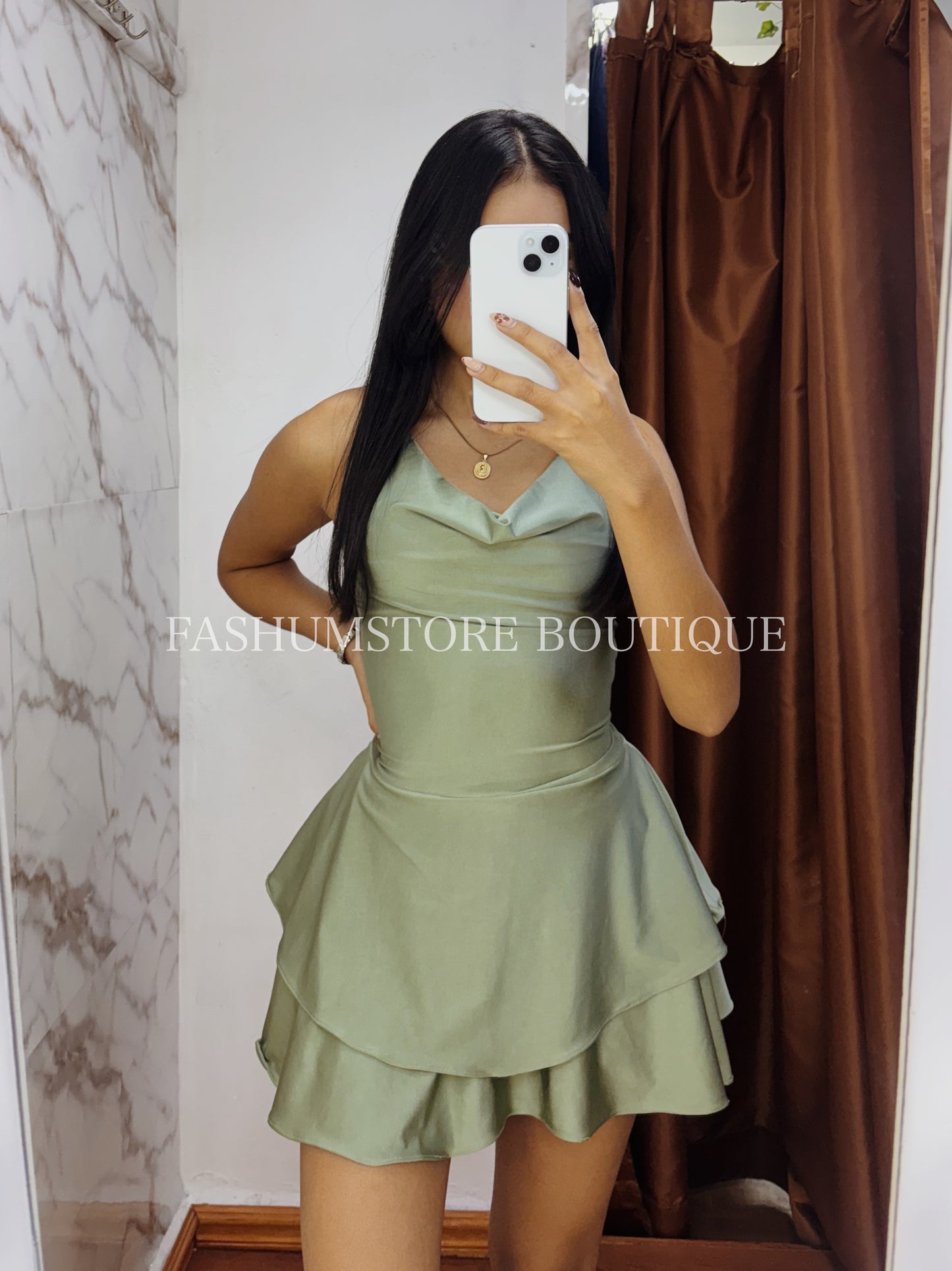 Vestido corto con short